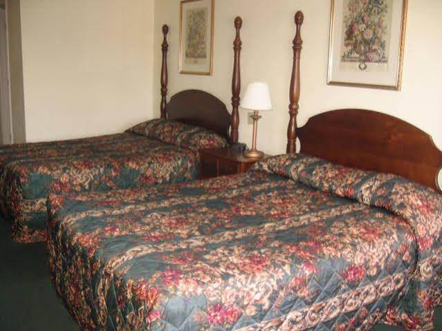 America'S Inn Williamsburg Extérieur photo